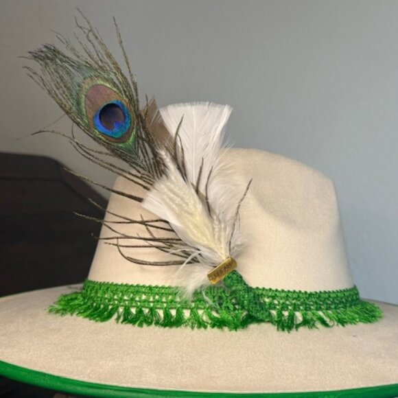 Mark 9:23 Hand-Painted Cream Fedora – Green Theme, Wings & Heart, Feathers & Rhi - Picture 1 of 5